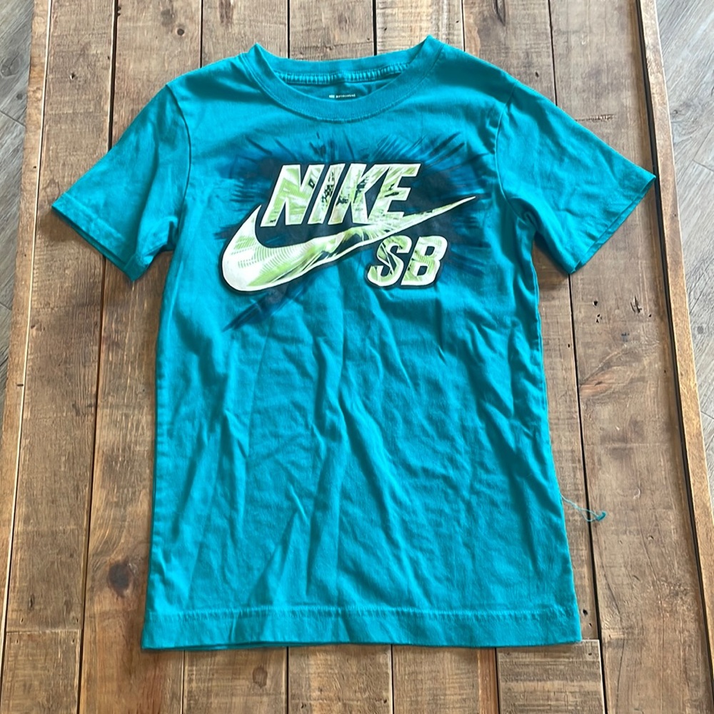 Nike Tee